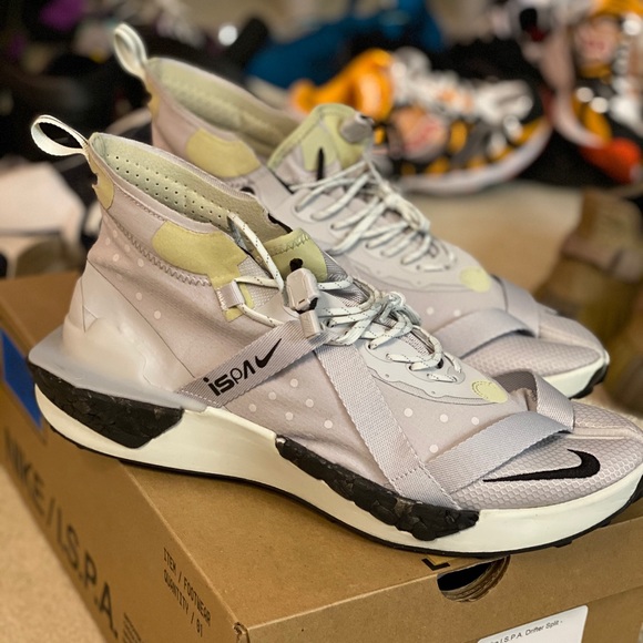 nike split size shoes